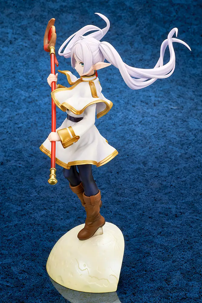 Figurine Frieren Ver. Match Against Aura de Frieren: Beyond Journey's End par Ques Q